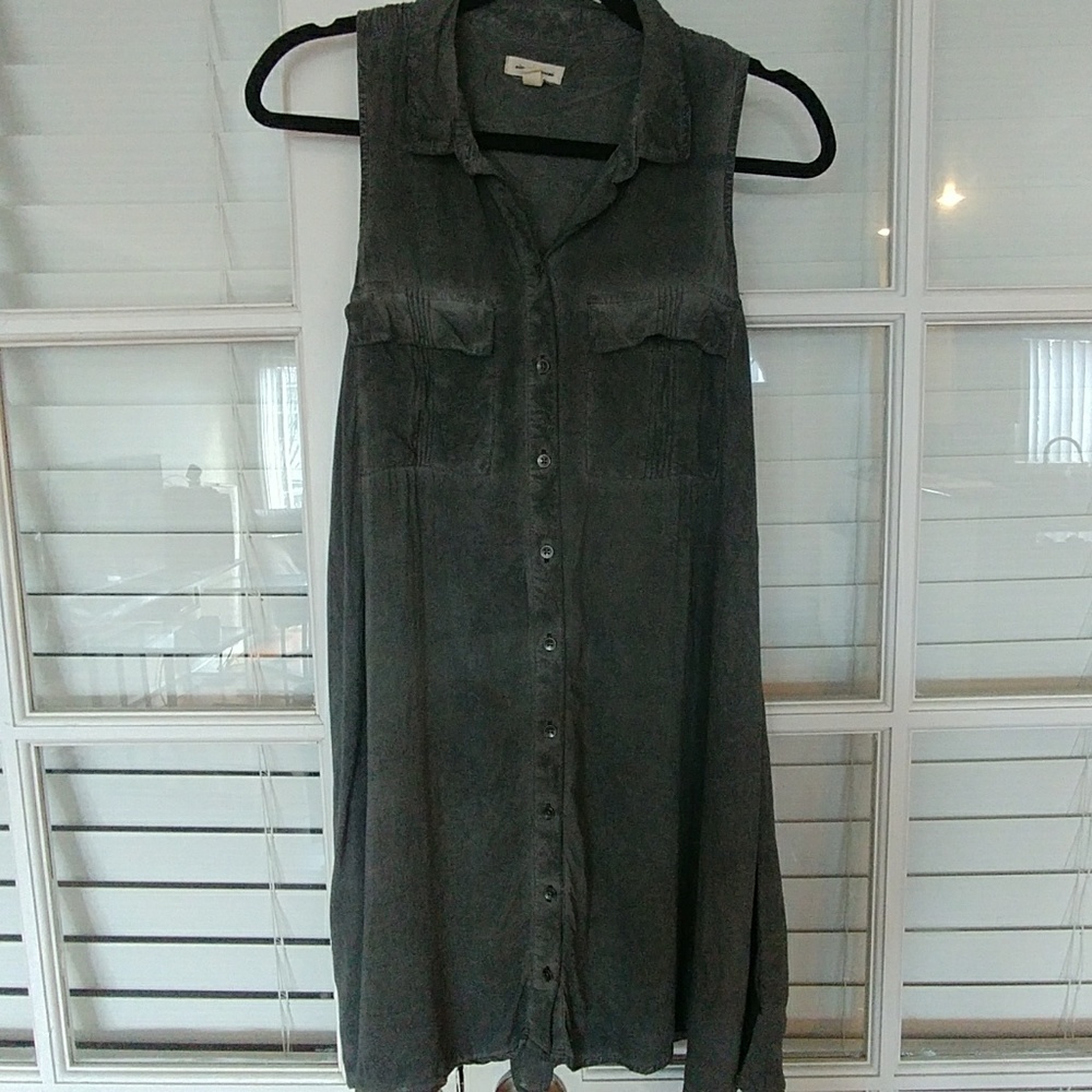 Urban outfitters sleeveless tunic or mini dress